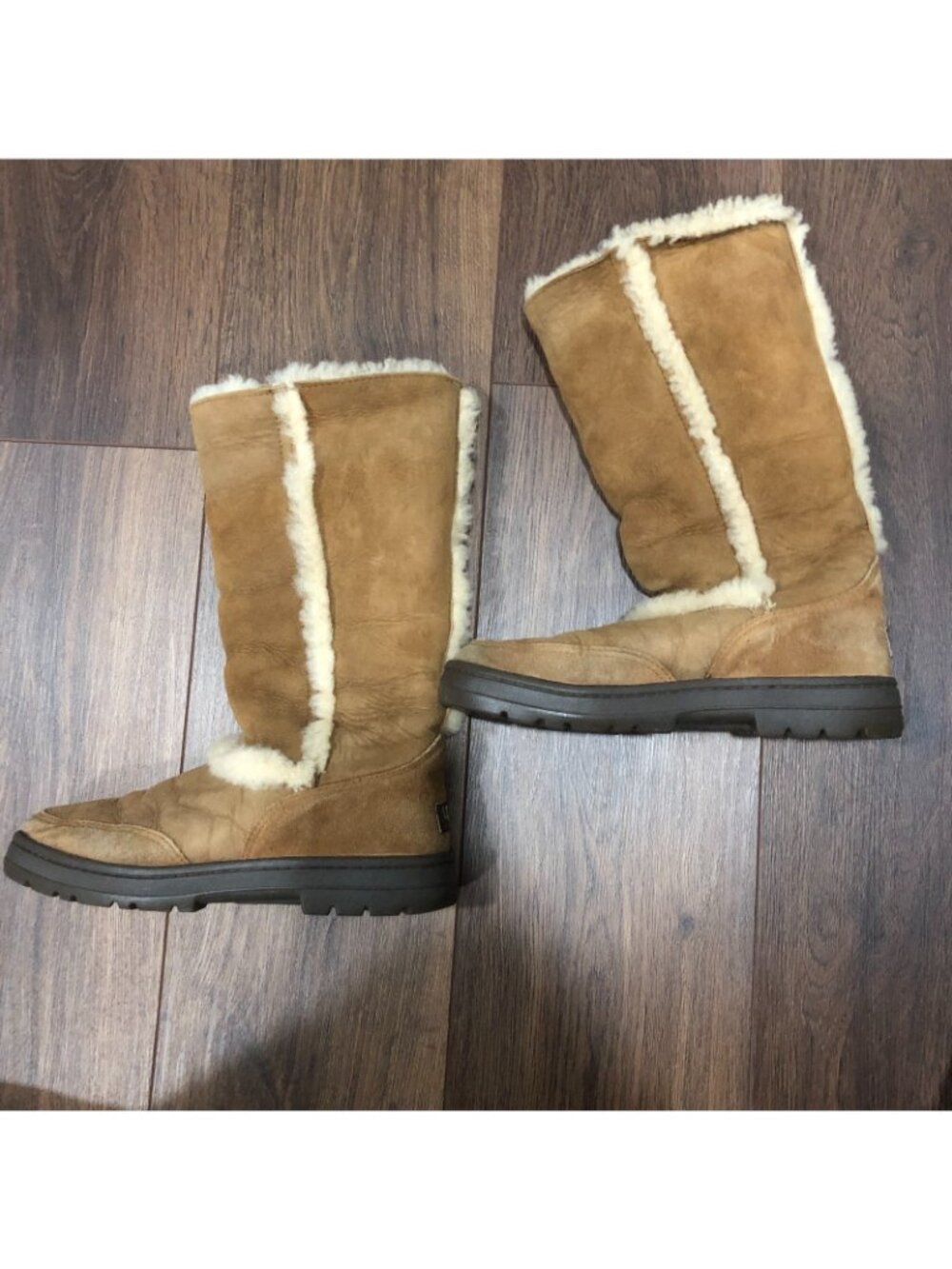 UGG Australia Sundance II Sheepskin Upper Tall Winter Boots Womens Sz 8 Brown - Picture 2 of 11